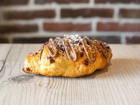 Nutella Croissant*