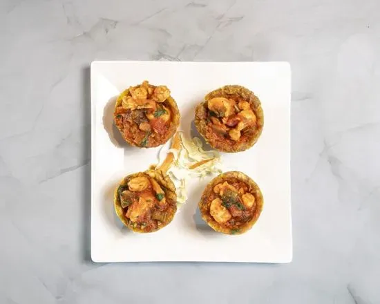 Tostones Rellenos De / Stuffed Plantain With