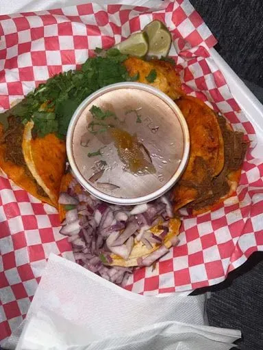 Quesabirria  Plate 