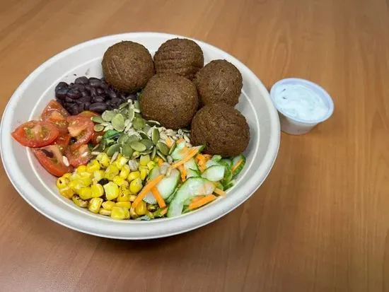 Salad - Edamame Falafel