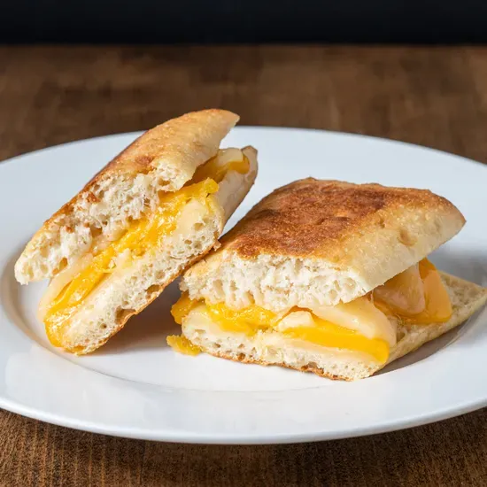 CLASSIC GRILLED CHEESE
