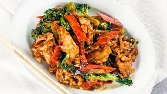 109. Steamed Chicken With Broccoli