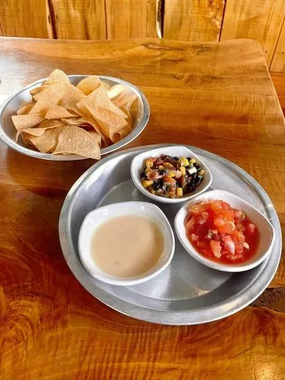 Chips 'N' Dip