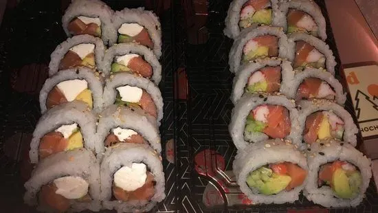 8. Tuna Avocado Roll