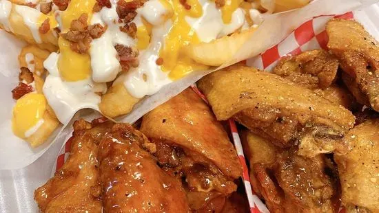 8. Wings (10 pcs)