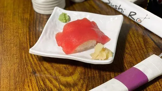 Tuna Nigiri