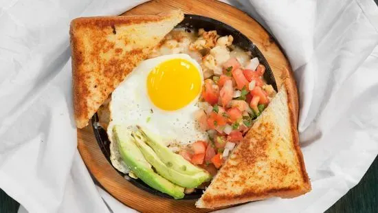 Grilled Chicken & Avocado Skillet Lunch