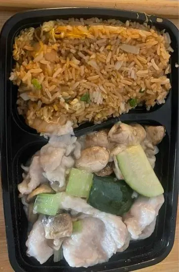 L28. Moo Goo Gai Pan