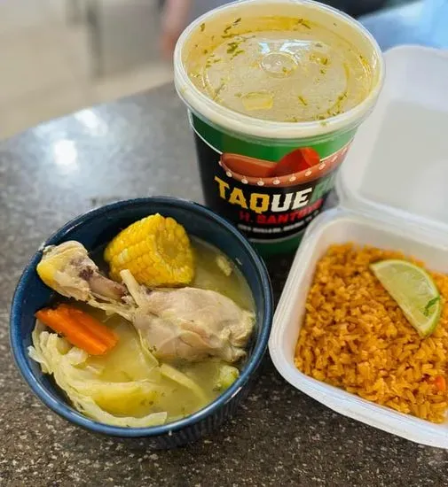 Caldo de  Pollo 