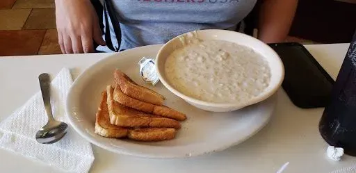Oatmeal With Toast