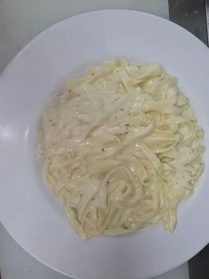 Fettuccine Alfredo