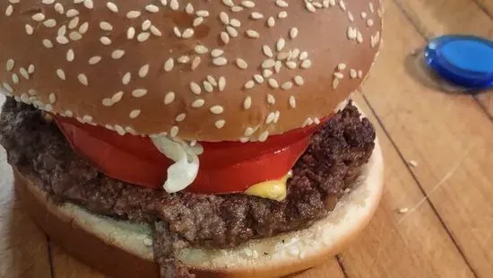 The Classic Cheeseburger