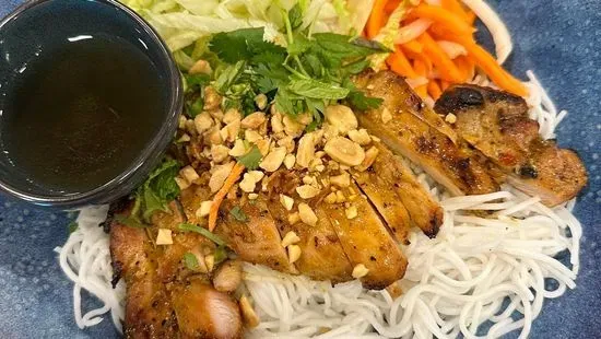 Grilled Chicken Vermicelli