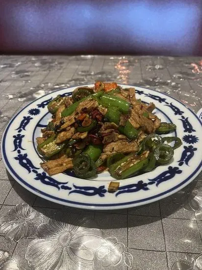 Hunan Style Pork Slice / 湘味小炒肉