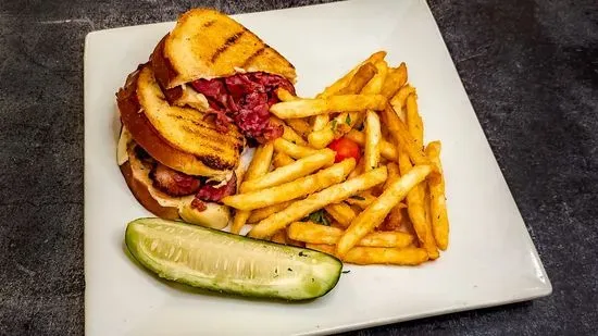 Pastrami Melt with Fries