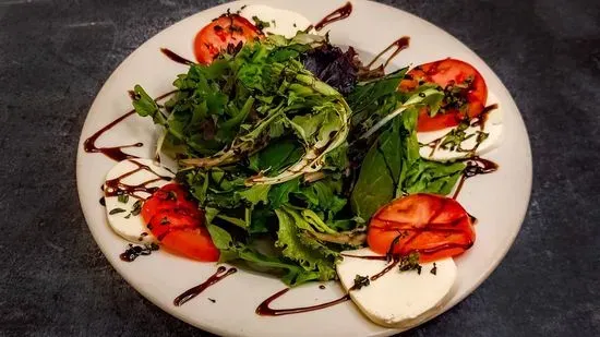 Tomatoes Caprese Salad