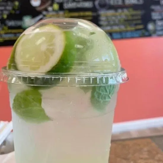 Regular lime mojito