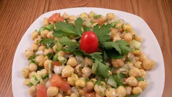 Chickpea Salad (VEGAN)