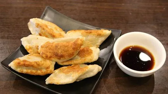 Peking Ravioli 鍋貼