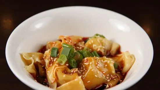 Sichuan Wonton With Spicy Chili Sauce紅油抄手