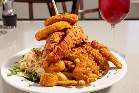 Fried Seafood Platter w/ Lobster Tail