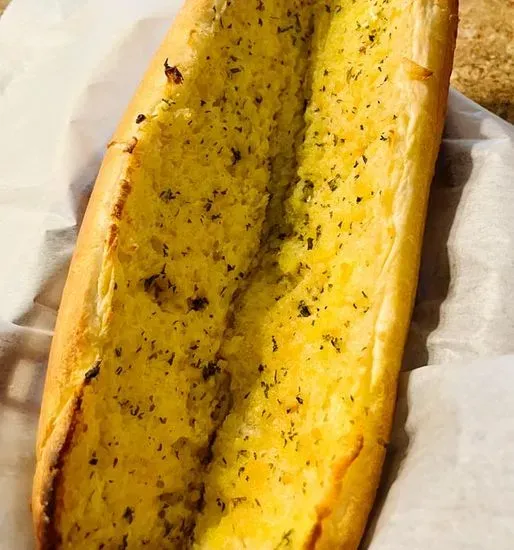 Garlic Bread (1/2 Dozen)