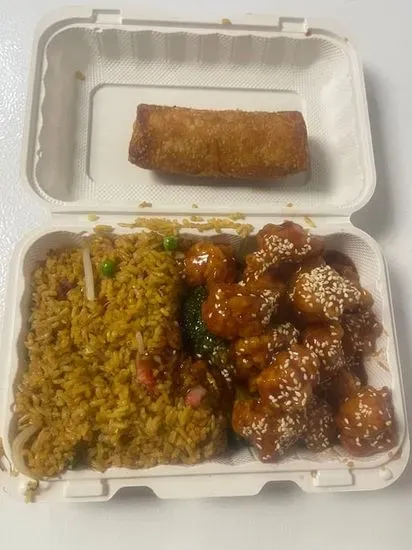 C31. Sesame Chicken, Egg Roll