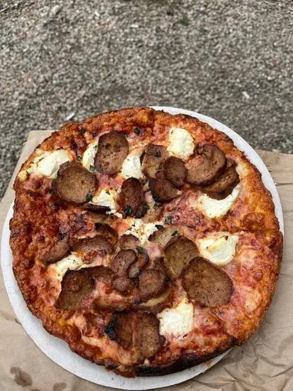 Meatball & Ricotta Pizza