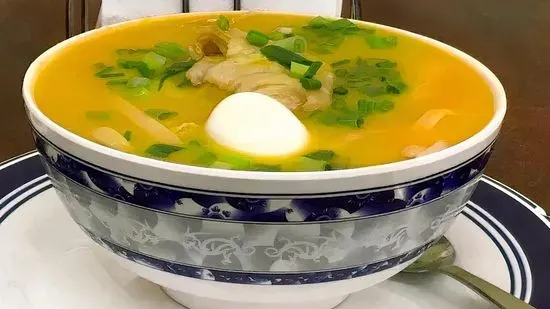 CALDO DE GALLINA