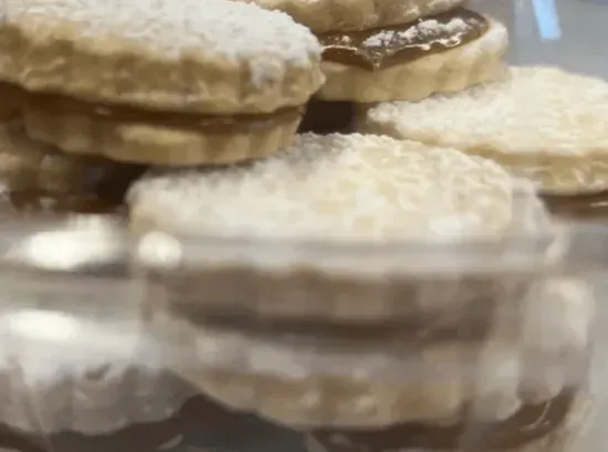 ALFAJORES