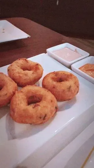 Medu Vada