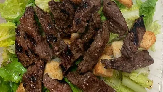 Caesar Salad With Steak Tips