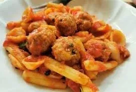 Kid's Penne & Meatballs