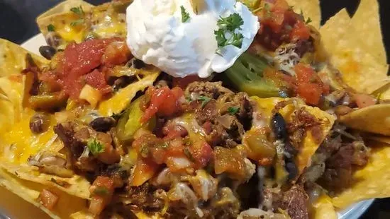 Beef or Veggie Chili Nachos