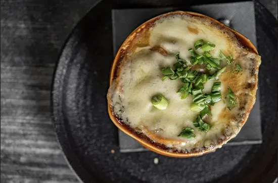 Crock French Onion Bisque