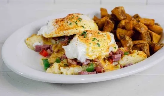 Corned Beef Hash Bennie