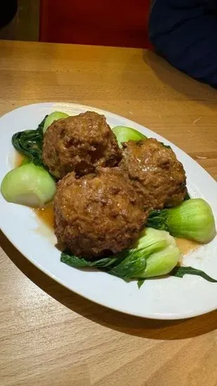 Lion's Head Meatballs