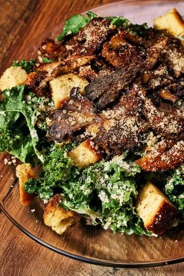Kale Chick'N Caesar Salad