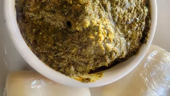 Cassava leaf soup with Fufu/ mixed meat 