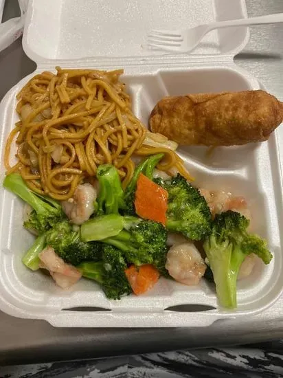 Shrimp Broccoli with Side COMBO (Egg Roll & Coke)