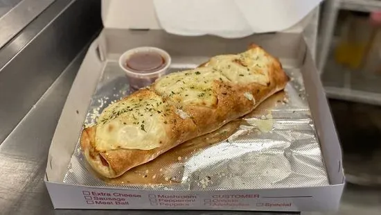 Breakfast Stromboli 