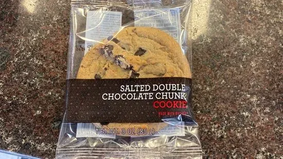 Jumbo Chocolate Chip Cookie