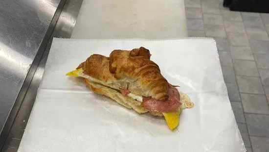 Breakfast Ham & Swiss Croissant 