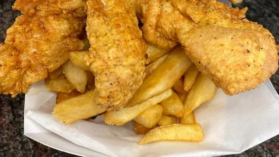 Kids Chicken Tenders with Fries