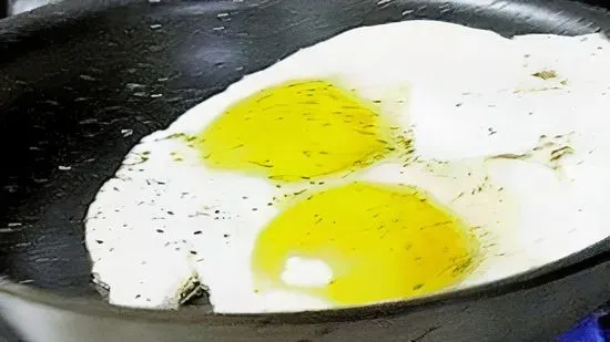 2 Eggs