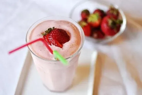 Strawberry Shake