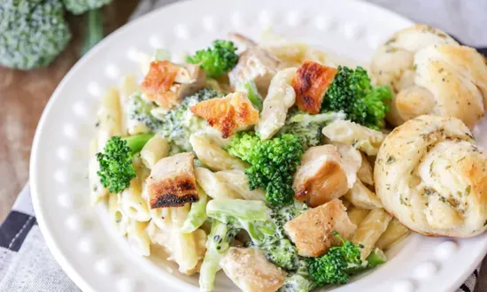 Chicken Broccoli Alfredo