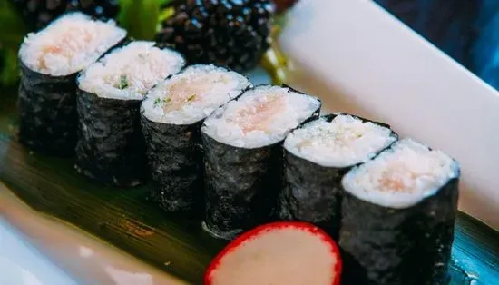 Yellowtail Scallion Roll