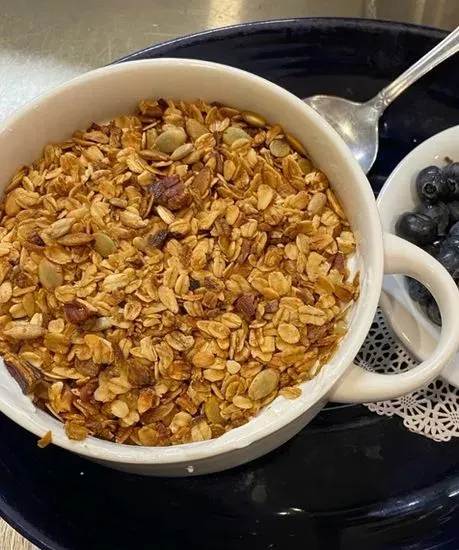 VEGAN Fig Tree’s Homemade Granola w/ Milk (gf)