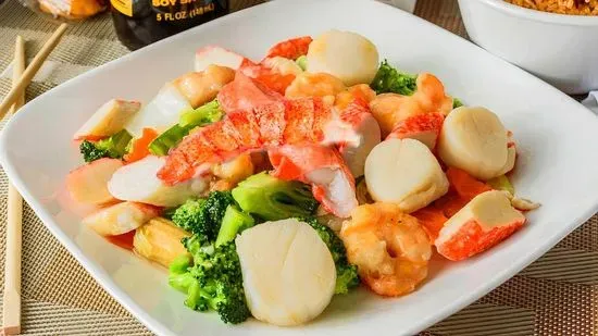 S 2. Seafood Delight.     海鲜大会